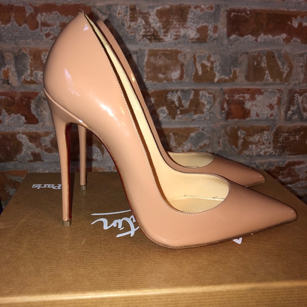 Christian Louboutin So Kate Patent Nude Size 36